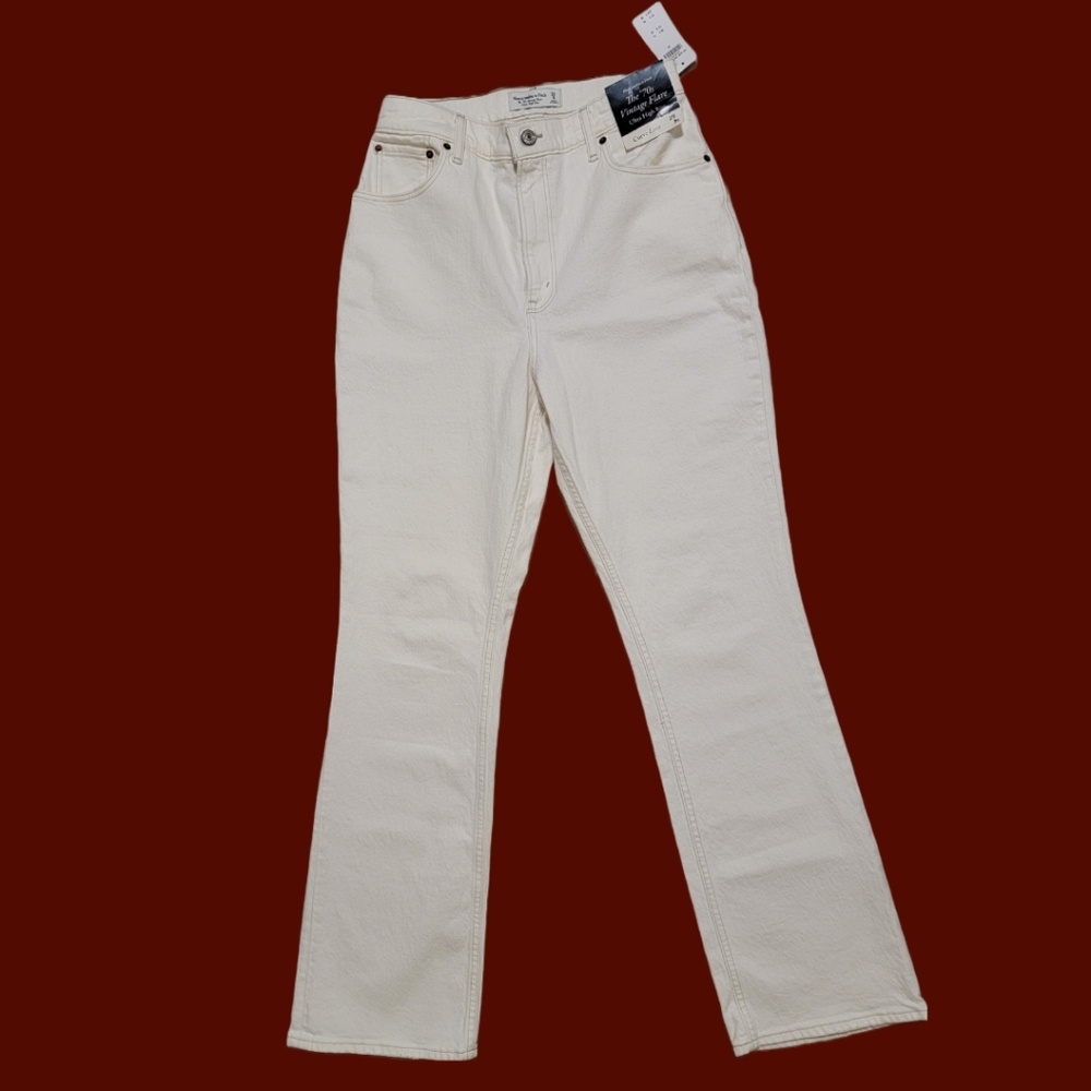 NWT Abercrombie & Fitch White Vintage Flare Jeans 29L 8R
